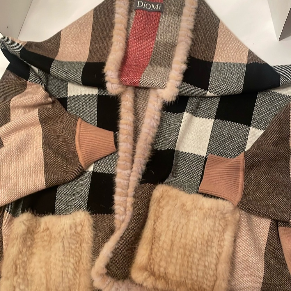 DIOMI Real Mink Poncho